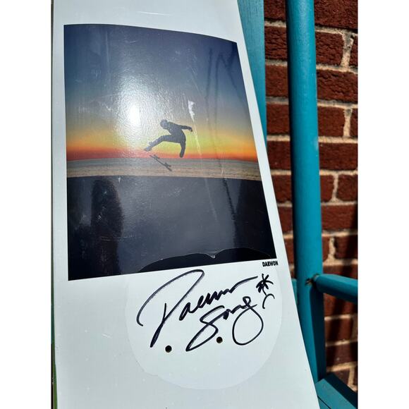 New Year's 'Dae' Deck Signed Autographed- Thank You Skateboards - Size 8.0 - Picture 2 of 5